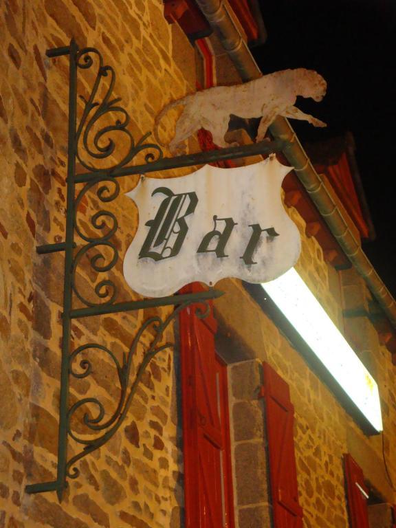 Auberge du Château Châteauneuf-dʼIlle-et-Vilaine Exterior foto