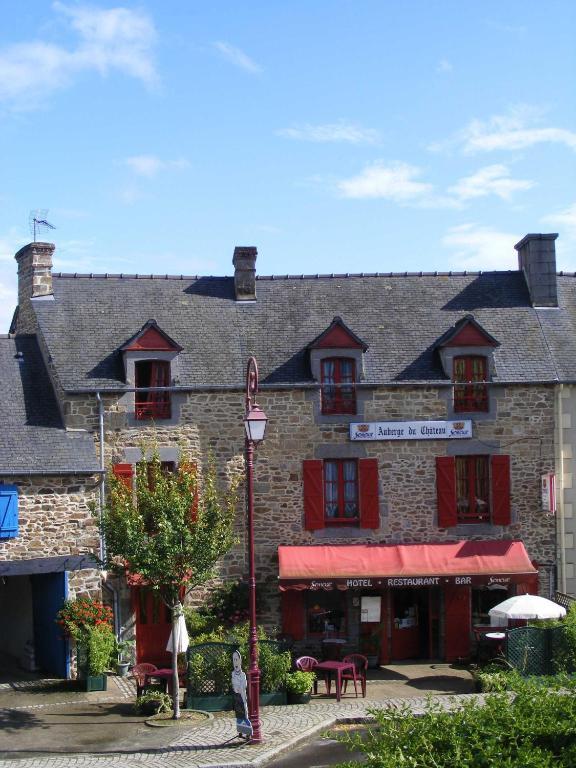 Auberge du Château Châteauneuf-dʼIlle-et-Vilaine Exterior foto